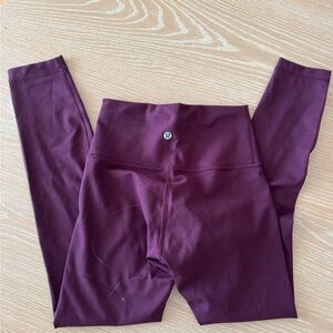 lululemon athletica Wunder Train Leggings - size 4 - 25”